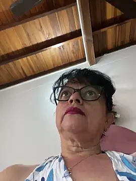 Sharongirl07 online show from March 25, 1:17 pm