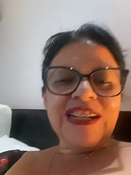 Snapshot of Sharongirl07 chatting on July 14, 10:37 pm Sharongirl07 online show from July 14, 10:37 pm