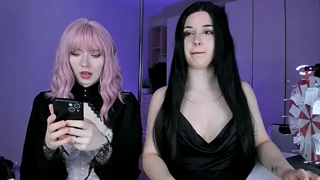 mollyposhh online show from July 20, 7:16 pm