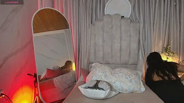 Snapshot of sunshine_maddy chatting on June 24, 12:42 am sunshine maddy online show from June 24, 12:42 am