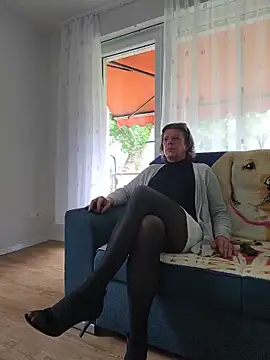 Snapshot of Peternylon1978 chatting on June 14, 11:45 am Peternylon1978 online show from June 14, 11:45 am