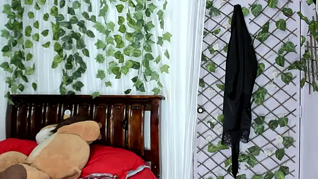 lina paola9 online show from June 14, 2:24 am
