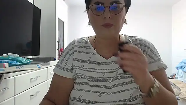 Amandamuller1982 online show from January 18, 10:41 am