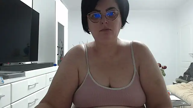 Amandamuller1982 online show from March 9, 9:19 pm