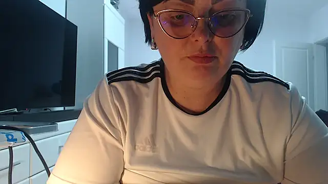 Amandamuller1982 online show from March 29, 1:22 pm