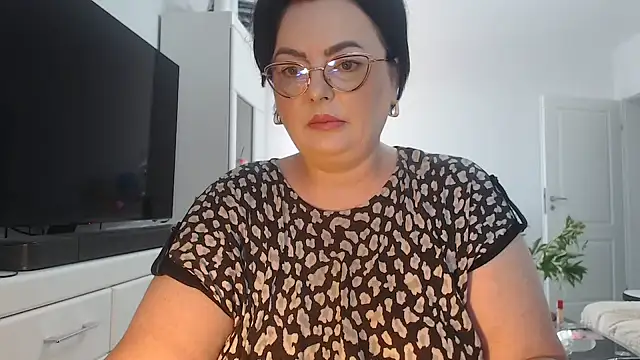 Amandamuller1982 online show from May 23, 6:18 am