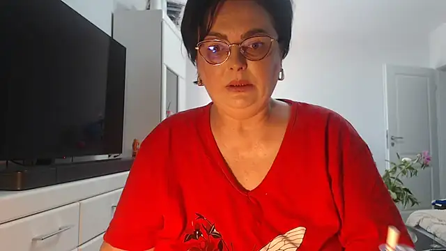Amandamuller1982 online show from May 28, 7:16 am