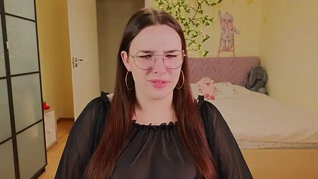 CookyDaisy online show from August 1, 10:30 pm