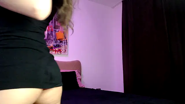 sonyapettite online show from April 3, 8:40 pm