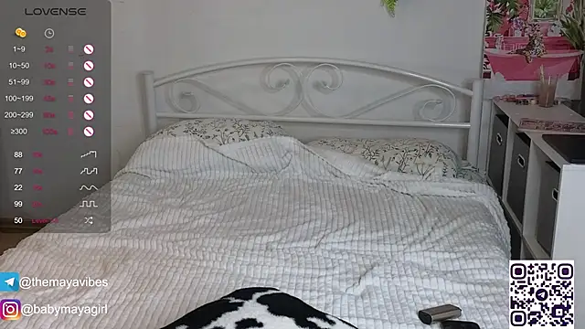 Maya Rave online show from September 13, 3:50 am