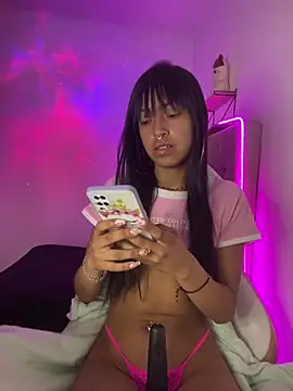 bonnie 18x online show from March 14, 4:21 am