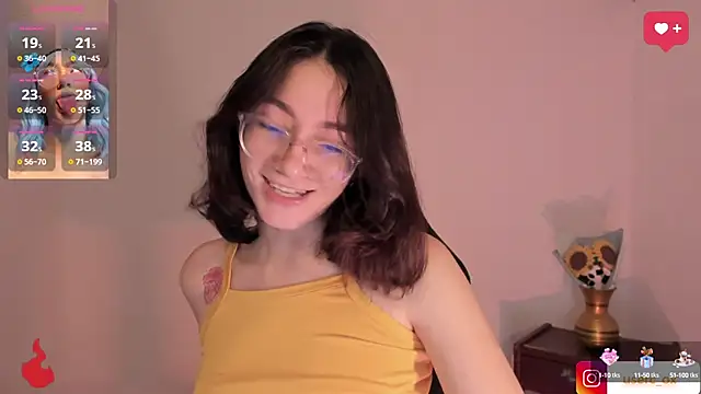 Snapshot of haanna_thompsoon chatting on January 18, 3:16 pm haanna thompsoon online show from January 18, 3:16 pm