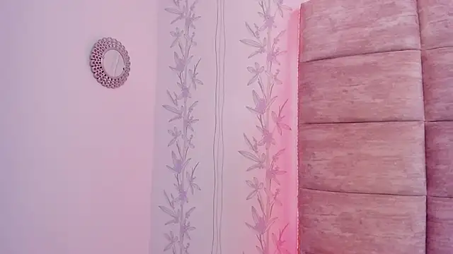 HazelMoret online show from February 10, 6:13 pm