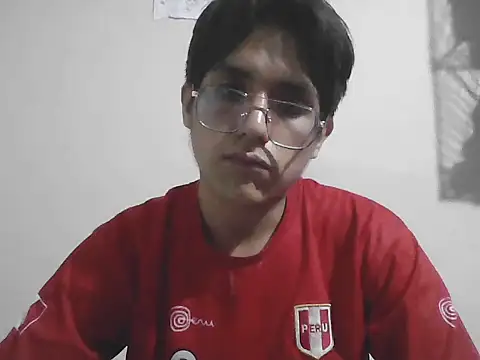 Snapshot of HardDick2 chatting on June 19, 5:12 am HardDick2 online show from June 19, 5:12 am