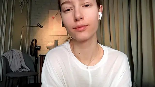 solar bella online show from February 16, 6:31 am