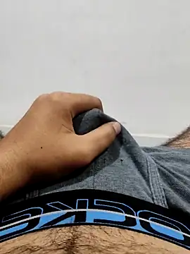 themostnaughtiestguyy online show from March 9, 5:28 pm