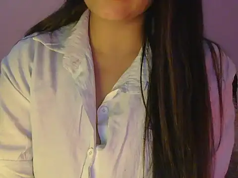 Snapshot of diva-22 chatting on January 16, 2:43 pm diva-22 online show from January 16, 2:43 pm