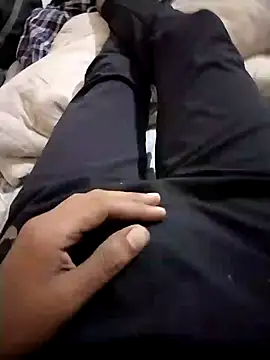 Snapshot of black_cobra70 chatting on December 30, 1:47 pm black cobra70 online show from December 30, 1:47 pm