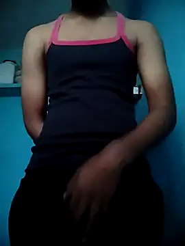 Snapshot of black_cobra70 chatting on January 13, 10:58 am black cobra70 online show from January 13, 10:58 am