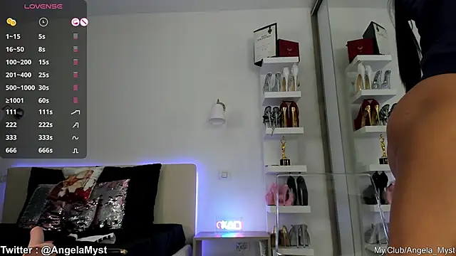 Snapshot of Angela_Myst chatting on January 7, 8:56 am Angela Myst online show from January 7, 8:56 am