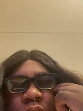 Snapshot of bonbonaumiel chatting on January 4, 5:58 am bonbonaumiel online show from January 4, 5:58 am