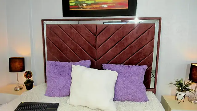 ZoeBianchi online show from December 30, 3:03 am