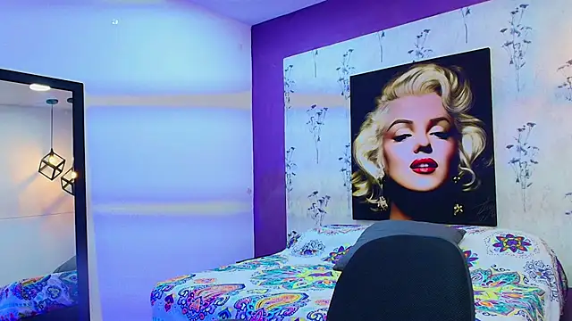 Snapshot of alejandro_king1 chatting on February 21, 12:50 pm alejandro king1 online show from February 21, 12:50 pm