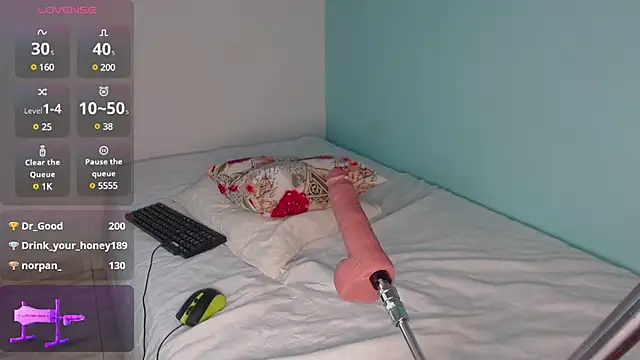 Snapshot of Katia_15 chatting on January 7, 10:52 pm Katia 15 online show from January 7, 10:52 pm