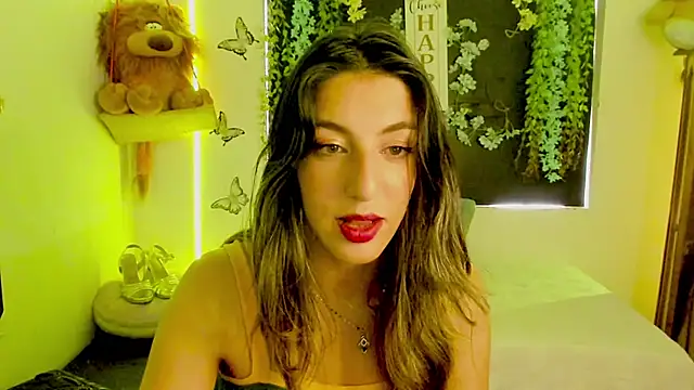 Snapshot of queen-natty chatting on September 25, 3:05 pm queen-natty online show from September 25, 3:05 pm