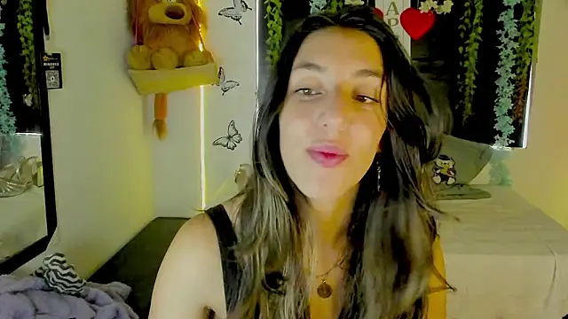 Snapshot of queen-natty chatting on March 10, 2:00 pm queen-natty online show from March 10, 2:00 pm