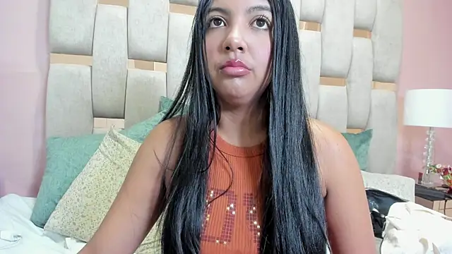 nicole fisherr online show from December 21, 5:03 am