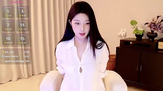 Lucky-baby online show from May 2, 1:16 pm