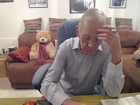 Ferret7777 online show from October 30, 8:20 pm