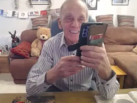 Ferret7777 online show from December 19, 2:24 pm