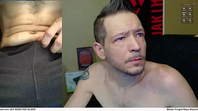 Snapshot of MasterForgedRayy chatting on January 19, 12:50 pm MasterForgedRayy online show from January 19, 12:50 pm