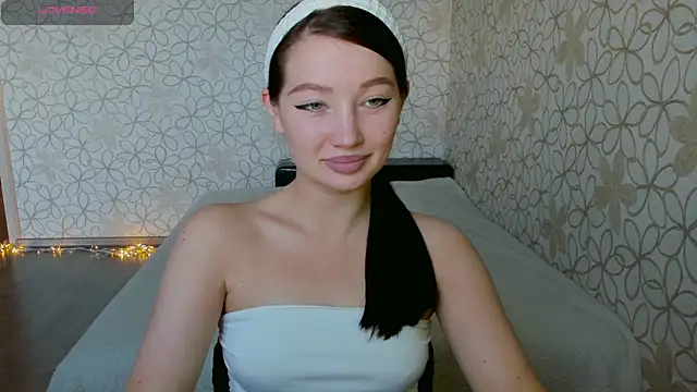Lissa Cristal online show from May 24, 11:26 am