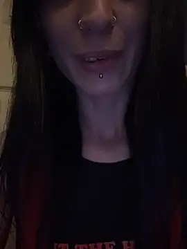 MissMidnightUK online show from May 16, 12:29 am