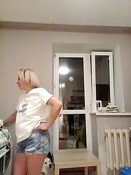 Snapshot of Milen_Milf chatting on January 22, 9:54 pm Milen Milf online show from January 22, 9:54 pm