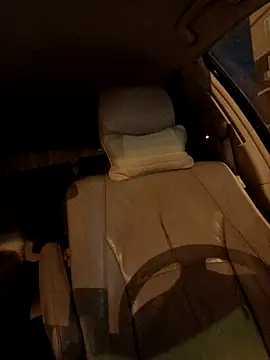 Snapshot of Milen_Milf chatting on February 23, 2:04 pm Milen Milf online show from February 23, 2:04 pm