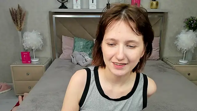 MiaKarlos online show from June 22, 1:29 am