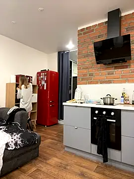 Snapshot of princessaalicc chatting on December 2, 12:40 pm princessaalicc online show from December 2, 12:40 pm