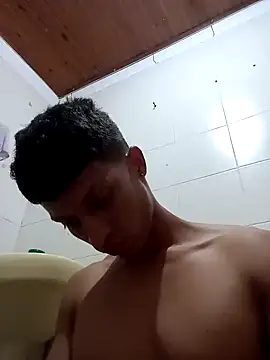 wolf james123 online show from January 14, 5:08 am