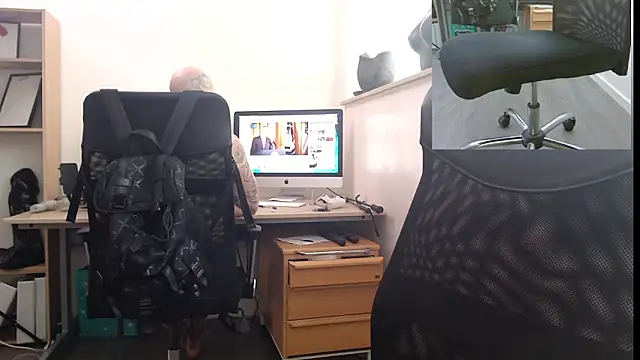 EdgesOfReality online show from February 16, 9:49 am