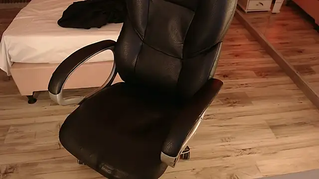 Sam mansson66 online show from March 21, 1:37 pm