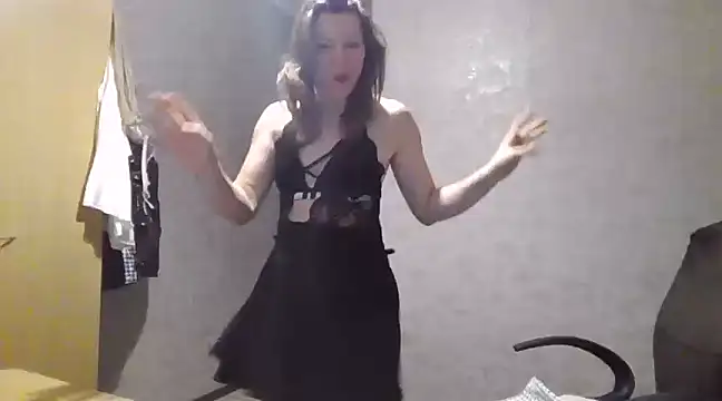 VselenaSun402 online show from January 27, 3:07 pm