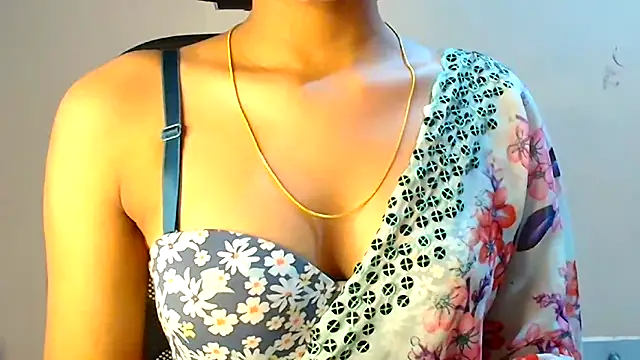 Chandani-Love online show from May 24, 9:36 am