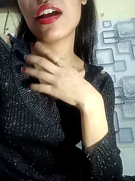 Snapshot of hotmayra12 chatting on February 1, 9:00 am hotmayra12 online show from February 1, 9:00 am