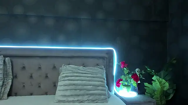 JulietShy online show from February 23, 8:44 pm