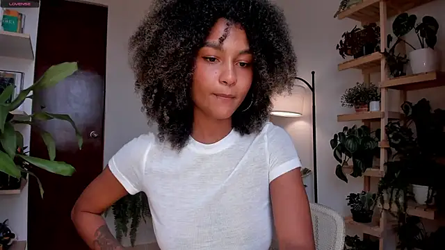 Snapshot of Johaphyton chatting on December 24, 8:16 pm Johaphyton online show from December 24, 8:16 pm