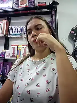 rapunzel069 online show from February 1, 4:05 pm